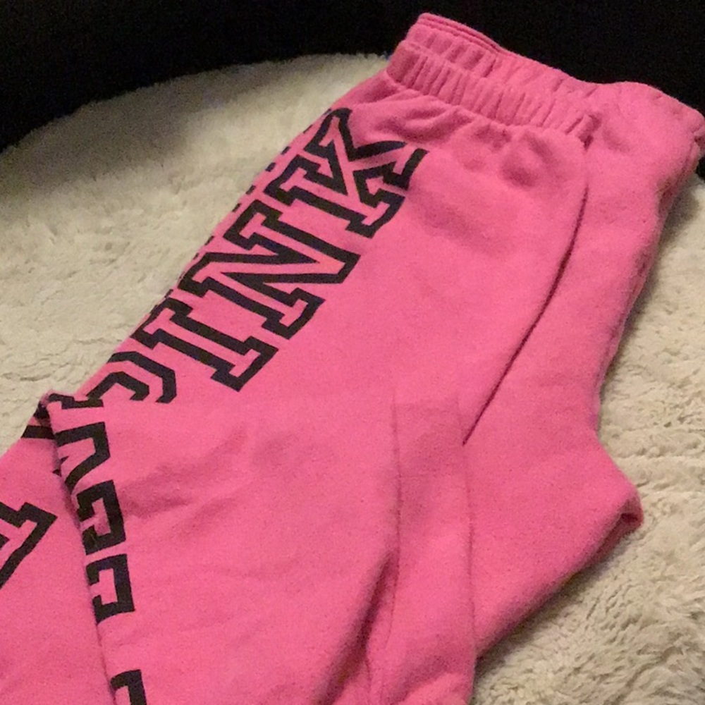 VS PINK sweats